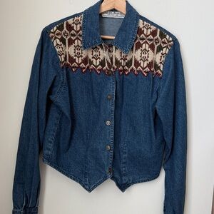 90’ Vintage Blue Denim Jacket with Patterned Accents